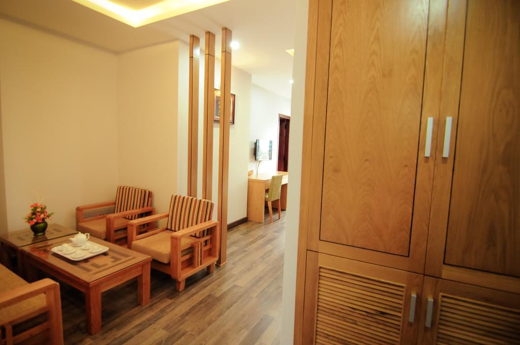 Hoai Sang Hotel Da Nang Rum bild