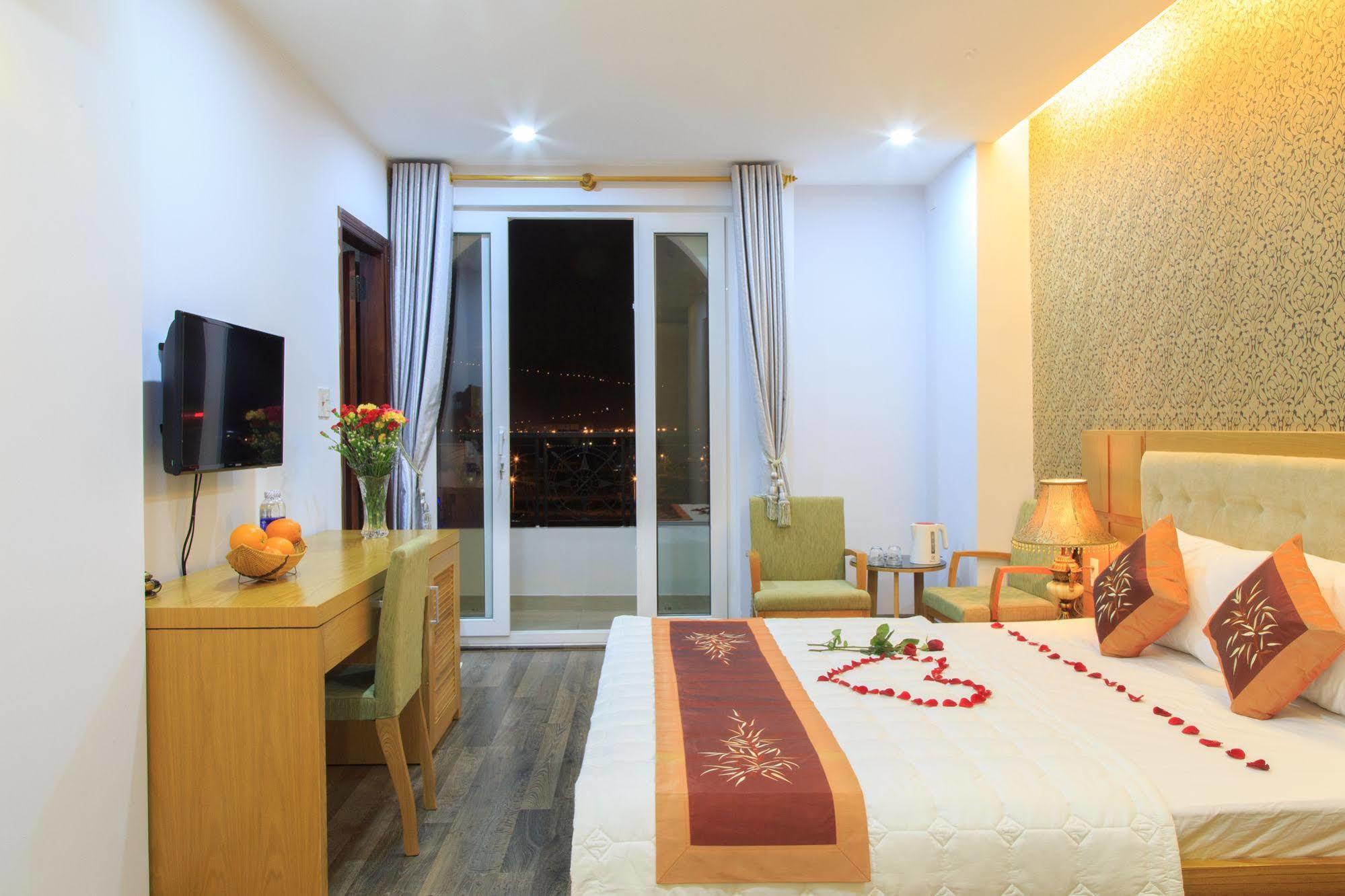 Hoai Sang Hotel Da Nang Exteriör bild